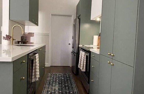 Gainesville House | High design & coziest comforts