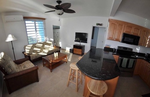 Puntas House | High End Amenities, Panoramic Sunset View, Roof Top Deck
