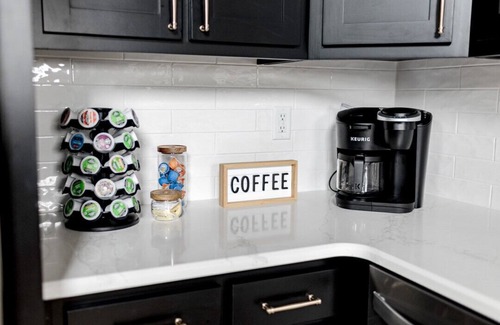 Mountain Home Apartment | High-end luxurious loft within walking distance to downtown!