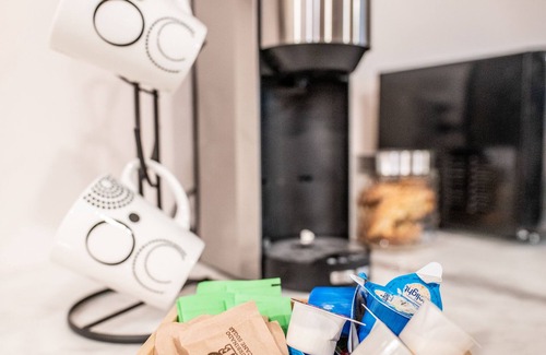 Baldwinsville Apartment | High end studio tailored to the business traveler