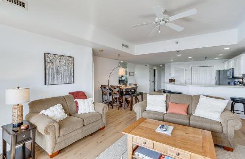 Osage Beach Apartment | High-Floor Osage Beach Condo with Lake and Park Views