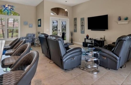 Pine Valley House | High Flyer's Paradise - Pool home with water views