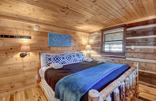 Rockbridge Cabin | High Point Lodge With Indoor Saltwater Pool