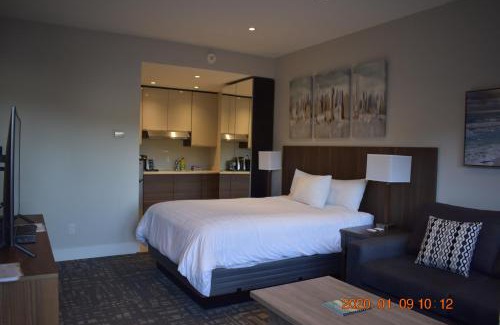 Quathiaski Cove Resort | High Point Resort