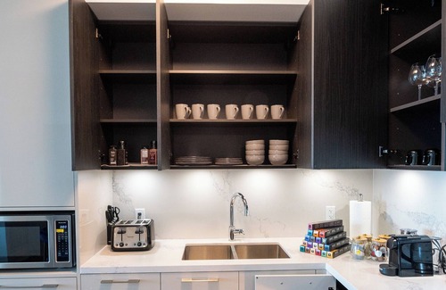 Markham Apartment | High-rise luxurylandscape in heart of Markham3bedroomsApartment2free parking