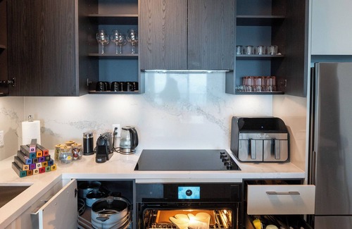 Markham Apartment | High-rise luxurylandscape in heart of Markham3bedroomsApartment2free parking