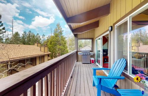 Dollar Point Apartment | High Sierra Hideaway