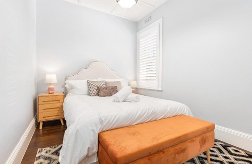 Millers Point Apartment | High St 14A Self - Catering