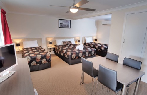 Stanthorpe Hotel | High Street Motor Inn