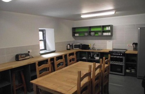 Huntly Hostel | Highlander Bunkhouse