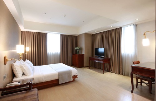 Guishan District Hotel | Highness Hotel