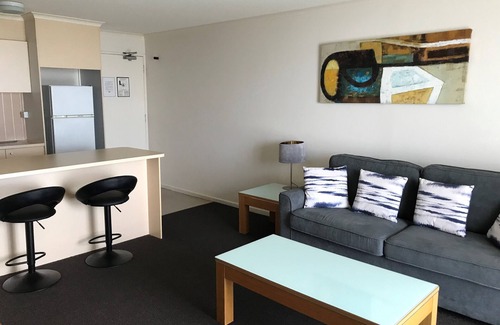 Gladstone Apartment | Highpoint International