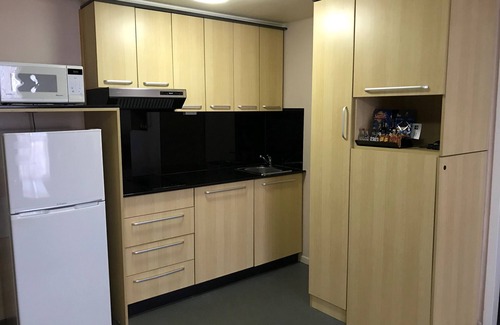 Gladstone Apartment | Highpoint International