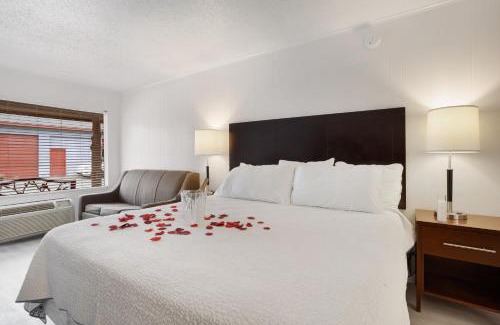 Pottsboro Hotel | Highport INN