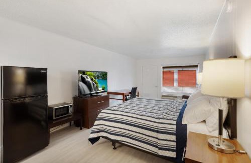 Pottsboro Hotel | Highport INN