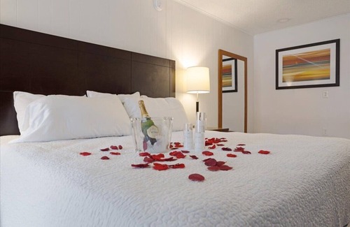 Pottsboro Hotel | HighPort INN