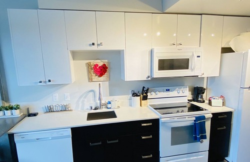 Southcenter Apartment | Highrise Studio w/ views and nearby shopping