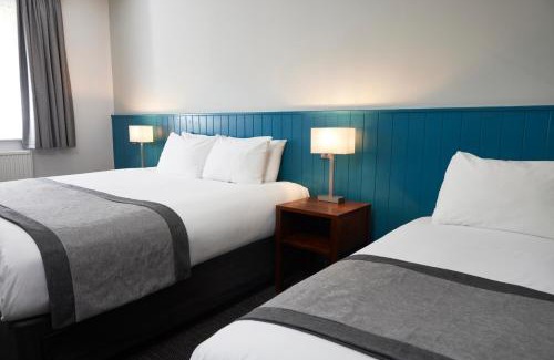 Dunstable Hotel | Highwayman By Greene King Inn