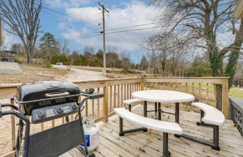 Cape Fair Apartment | Hike, Boat, Fish and More Table Rock Lake Cottage