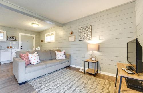 Cape Fair Apartment | Hike, Boat, Fish and More Table Rock Lake Cottage