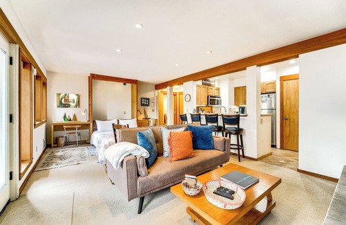Tahoe Woods Condo | Hike, Golf & Ski: Cozy Tahoe City Condo!