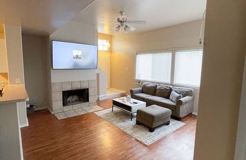 San Marcos House | Hill Country Haven: Gateway to TXST and San Marcos