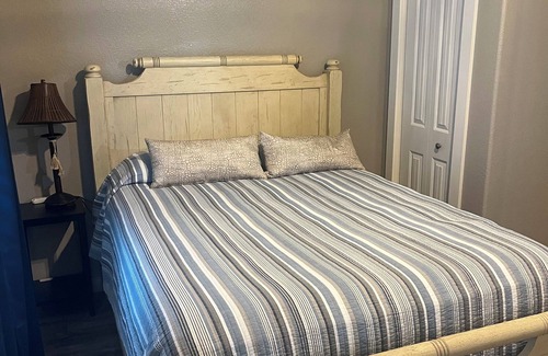 Burnet House | Hill Country/Lake Buchanan/Spider Mountain/Highland Lakes Getaway