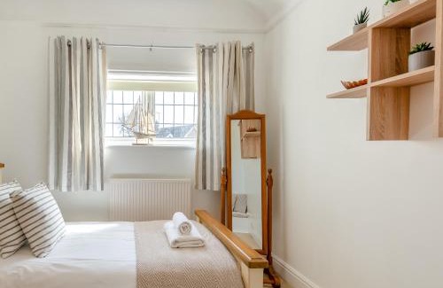 Sholden House | Hill House