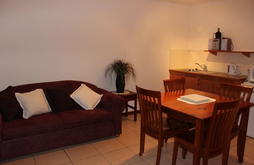 Lovedale Bed & Breakfast | Hill Top Country Guest House