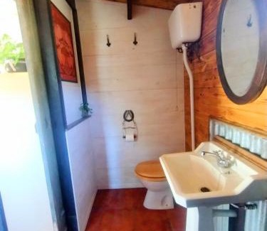 Bitem House | Hill top hide away