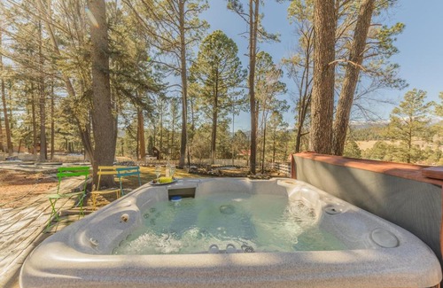 Ruidoso House | Hill Top Mountain View, 4 Bedroom, Pets, Hot Tub, Pool Table, Sleeps 10
