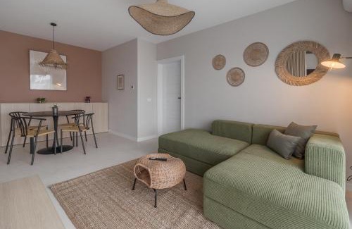Oradea Apartment | Hill View Flats