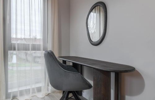 Oradea Apartment | Hill View Flats