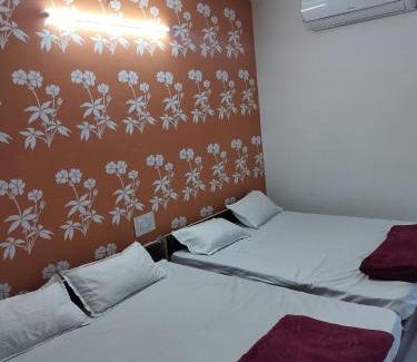 Jaipur Hotel | Hill view resort