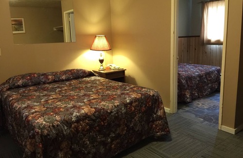 Manning Hotel | Hillcrest Motel