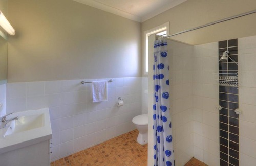 Waterview Heights Hotel | Hilldrop Motor Inn