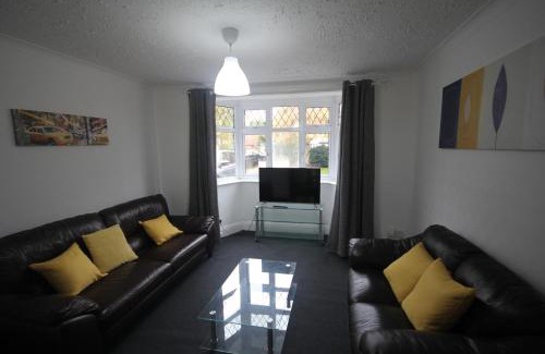 Uxbridge North House | Hillingdon's House