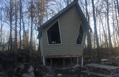 Cedarville Cabin | Hills Point Resort
