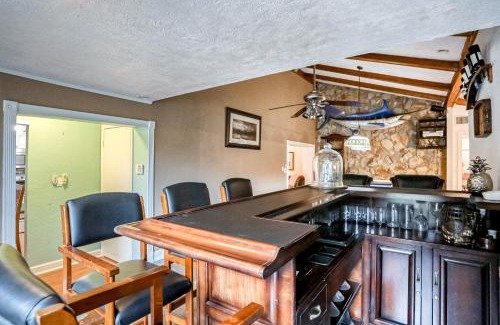 Temple Terrace House | Hillsborough River Hideaway
