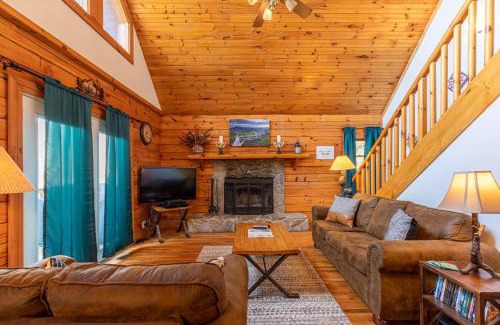 Boone House | Hillside Heaven