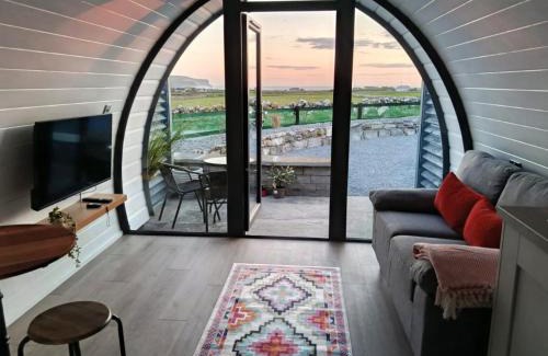 Doolin Ski Chalet | Hillside Hideaway