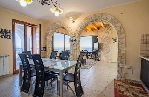 Karpenisi House | Hillside Retreat - 3-Bedroom House Near Vouliagmeni Beach