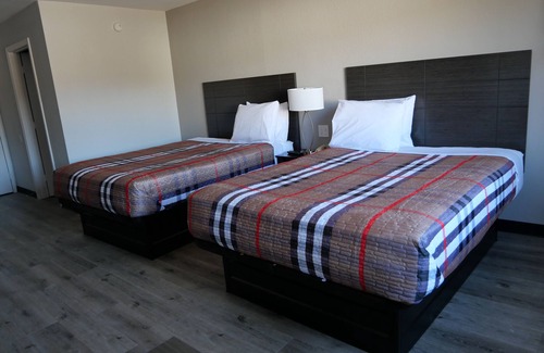 Groton Hotel | Hilltop Express Inn