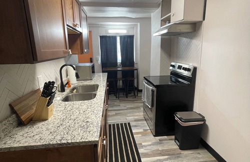 El Paso Apartment | Hilltop Hideaway- Downtown El Paso area/5 minutes to downtown