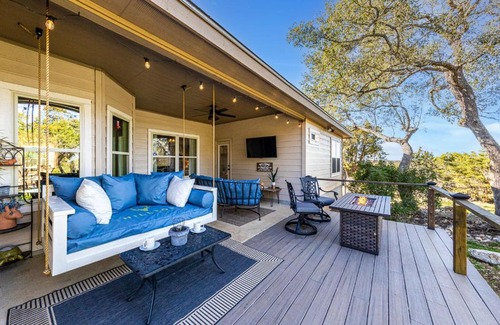 New Braunfels House | Hilltop Hideaway-Rest, Relax, Reconnect!