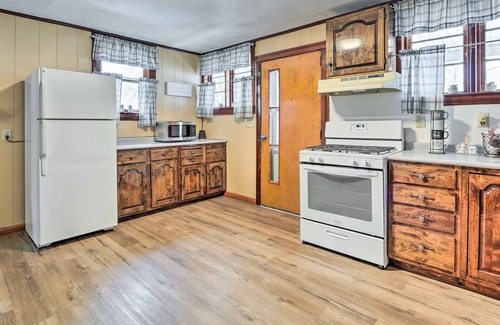 Carbon Hill House | Hilltop Home w/Grill, In Wayne Nat'l Forest