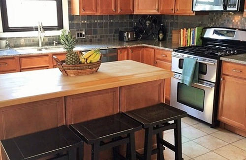 Christiansburg House | Hilltop House On 15 Acres Just 15 Minutes From Virginia Tech and Radford!