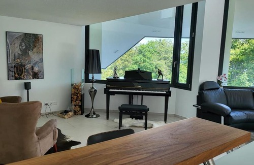 Oberbutschel Apartment | Hilltop Luxury Villa