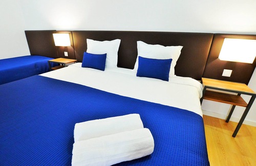 Barcarena Bed & Breakfast | HILLTOP OASIS - Lisboa Oeiras