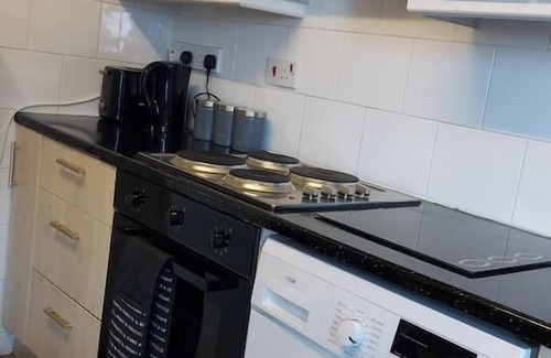 Sheffield Apartment | HILLTOP PLACE SUITES: near City Centre